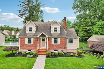 789 Woodland Avenue, Oradell, NJ 07649 - Photo 1