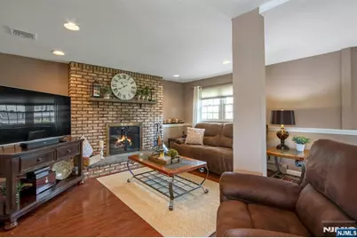 122 Royal Drive, Park Ridge, NJ 07656 - Photo 1