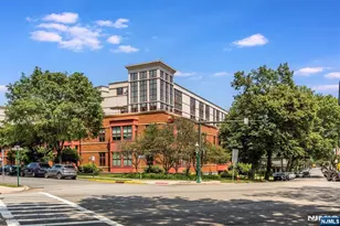 85 Park Ave 303, Glen Ridge, NJ 07028 - Photo 1