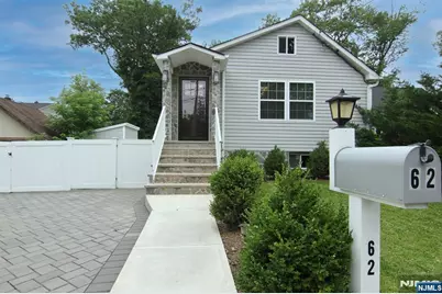 62 Rivervale Road, Park Ridge, NJ 07656 - Photo 1