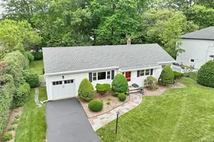 323 12th St, Cresskill, NJ 07626 - Photo 1