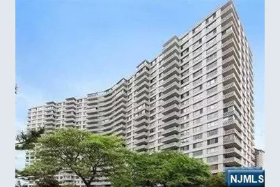 2100 Linwood Avenue 10K #10K, Fort Lee, NJ 07024 - Photo 1