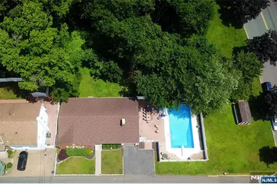 76 Central Lane, Secaucus, NJ 07094 - Photo 1