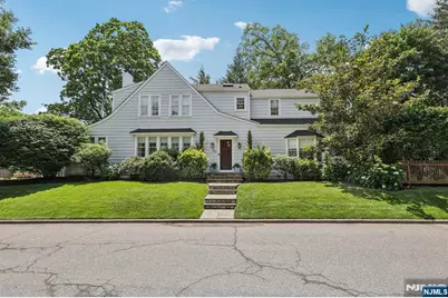 490 Ackerman Avenue, Ho Ho Kus, NJ 07423 - Photo 1