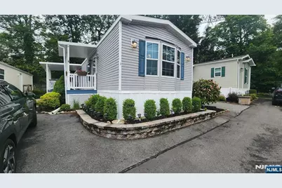 7 Makepeace Drive, Jefferson Township, NJ 07438 - Photo 1