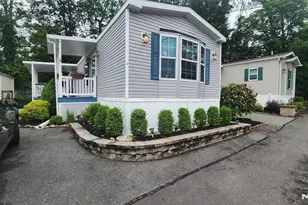 7 Makepeace Dr, Jefferson Township, NJ 07438 - Photo 1