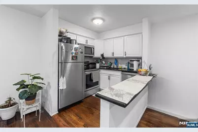 384 Terhune Street 7 #7, Teaneck Township, NJ 07666 - Photo 1