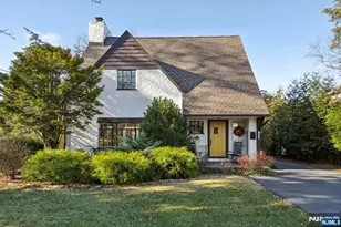 183 Sheridan Ave, Ho Ho Kus, NJ 07423 - Photo 1