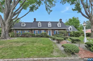 11 Clyde Ct, Bergenfield, NJ 07621 - Photo 1