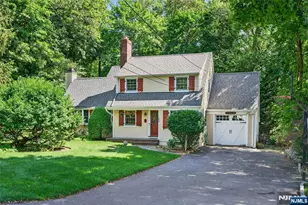 300 Birch Pkwy, Wyckoff Township, NJ 07481 - Photo 1