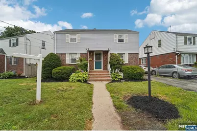 12 Macarthur, Hasbrouck Heights, NJ 07604 - Photo 1