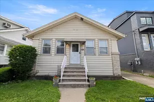 474 Lincoln Ave, Cliffside Park, NJ 07010 - Photo 1