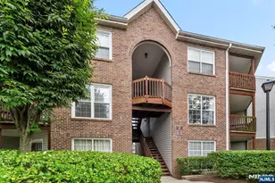 1508 Westgate Dr, Fort Lee, NJ 07024 - Photo 1