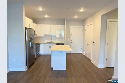 1685 Bergen Boulevard 602 #602, Fort Lee, NJ 07024 - Photo 1
