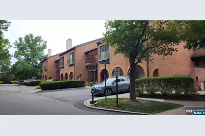 4 Whitman Court 1204 #1204, Teaneck Township, NJ 07666 - Photo 1