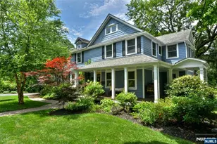 110 Mallinson St, Allendale, NJ 07401 - Photo 1