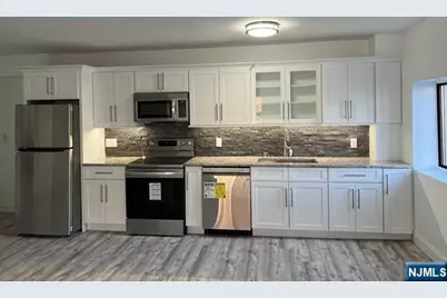 300 Park Street 1E #1E, Hackensack, NJ 07601 - Photo 1
