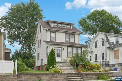 541 3rd Avenue, Lyndhurst Township, NJ 07071 - Photo 1