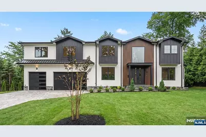 28 Grandview Terrace, Tenafly, NJ 07670 - Photo 1
