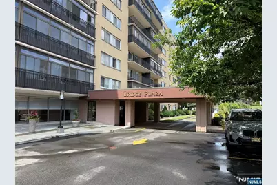 2185 Lemoine Avenue 2G #2G, Fort Lee, NJ 07024 - Photo 1