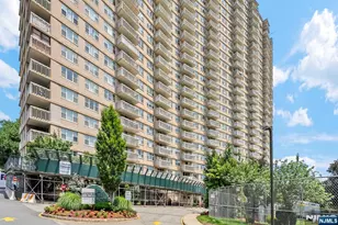 555 North Ave 23G, Fort Lee, NJ 07024 - Photo 1