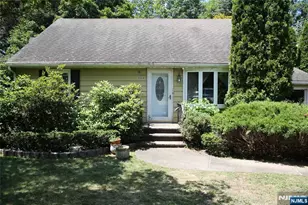 509 Ramapo Valley Rd, Oakland, NJ 07436 - Photo 1