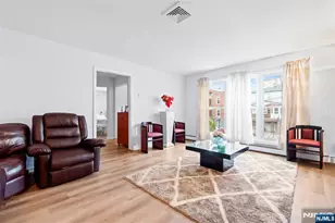 186 Hamilton Ave, Fairview, NJ 07022 - Photo 1