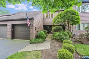 17 Grist Mill Run, Mahwah, NJ 07430 - Photo 1