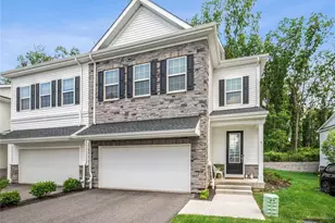 9 Myers Terrace 901, Morris Plains, NJ 07950 - Photo 1