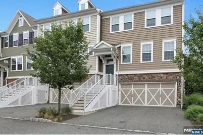 704 Cottonwood 704 #704, Cresskill, NJ 07626 - Photo 1