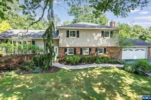 535 Richard Pl, Wyckoff Township, NJ 07481 - Photo 1