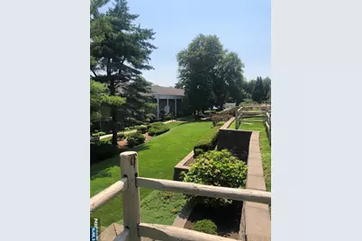 38 E Maple Street 38 #38, Teaneck Township, NJ 07666 - Photo 1
