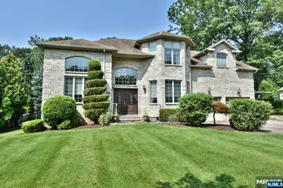 268 West Place, Washington Township, NJ 07676 - Photo 1