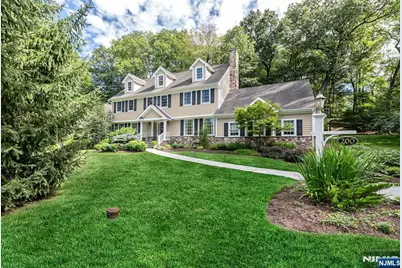 200 Ottowa Lane, Franklin Lakes, NJ 07417 - Photo 1