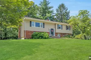 4 Dolores, Ringwood, NJ 07456 - Photo 1