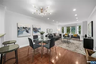 317 Ellery Ct, Edgewater, NJ 07020 - Photo 1