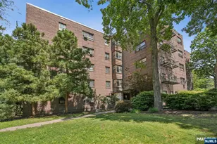 421 Park Pl 5H, Fort Lee, NJ 07024 - Photo 1