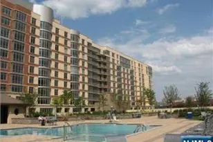 8100 River Road 708, North Bergen, NJ 07047 - Photo 1