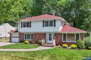 222 Zabriskie Pl, River Edge, NJ 07661 - Photo 1