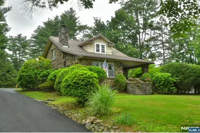 26 Monroe Street, Waldwick, NJ 07463 - Photo 1