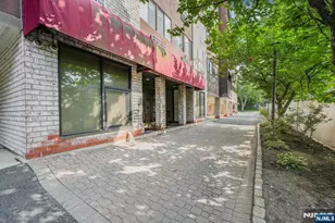 55 Clinton Pl 609, Hackensack, NJ 07601 - Photo 1