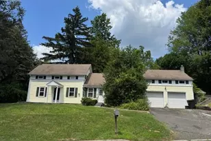 2 Hilton Pl, Montvale, NJ 07645 - Photo 1