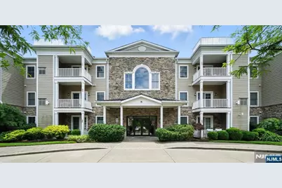 5 Tenakill Park 220 #220, Cresskill, NJ 07626 - Photo 1