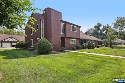 1-5 Chestnut Place, Waldwick, NJ 07463 - Photo 1