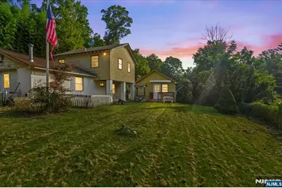 1606 Grnwd Lk Turnpike, West Milford, NJ 07421 - Photo 1