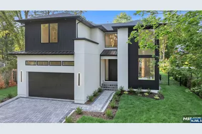 43 Oak Avenue, Tenafly, NJ 07670 - Photo 1