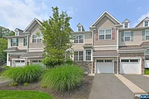 6 Masterson Ct, Waldwick, NJ 07463 - Photo 1