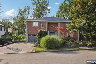 11 New St, Cresskill, NJ 07626 - Photo 1