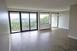 4 Horizon 408, Fort Lee, NJ 07024 - Photo 1