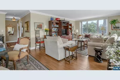2000 Linwood Avenue 3K #3K, Fort Lee, NJ 07024 - Photo 1